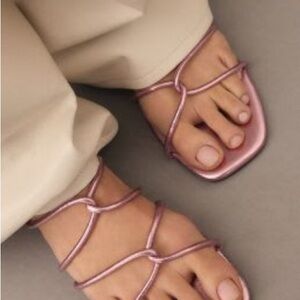 Super Chic Anthropologie MAEVE STRAPPY SANDALS